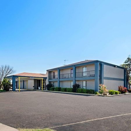 Quality Inn Plainview Экстерьер фото