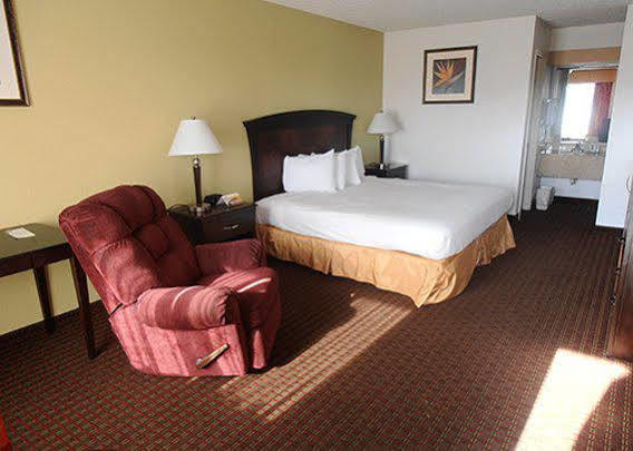 Quality Inn Plainview Экстерьер фото